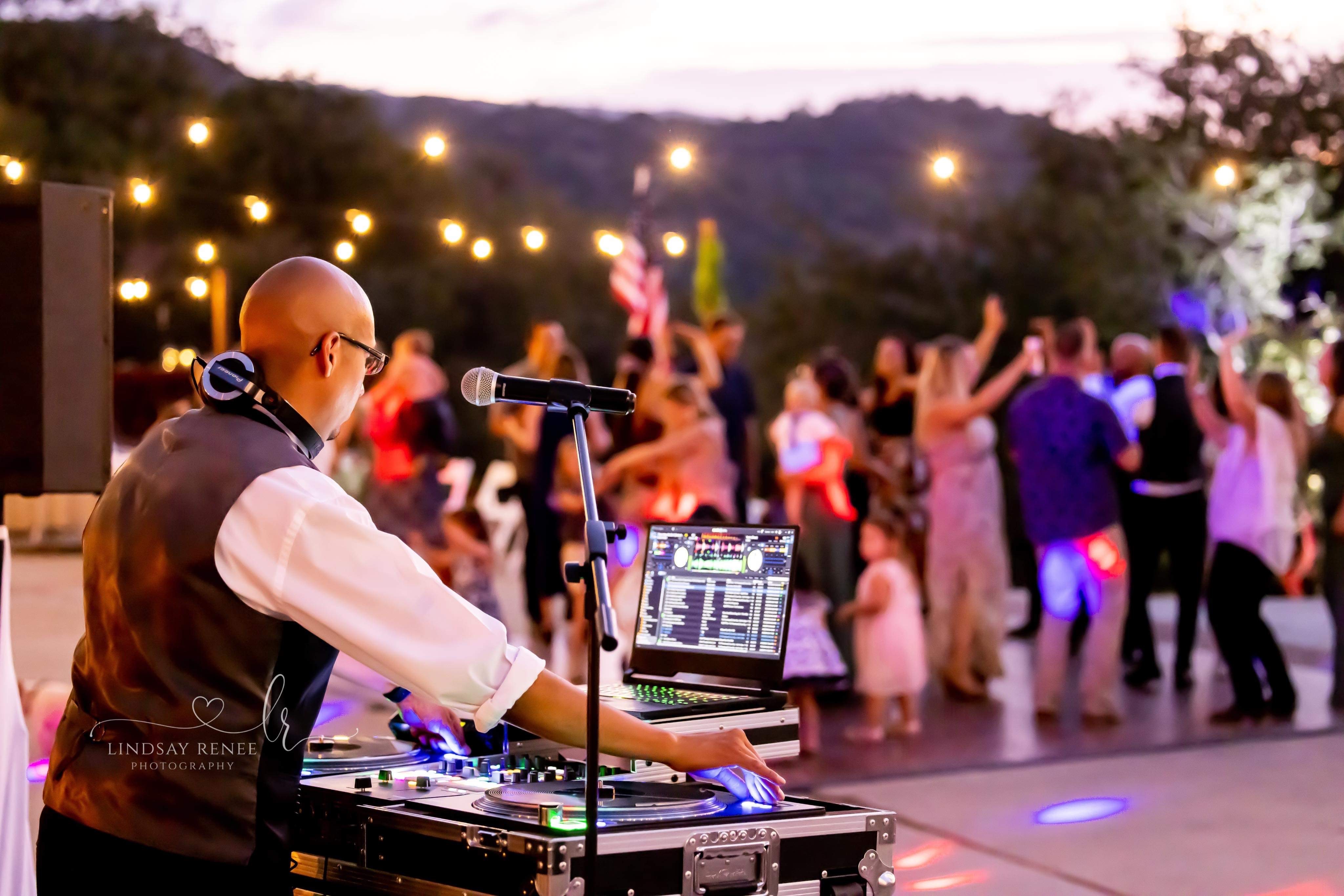 Wedding Dj In Lancaster Pa